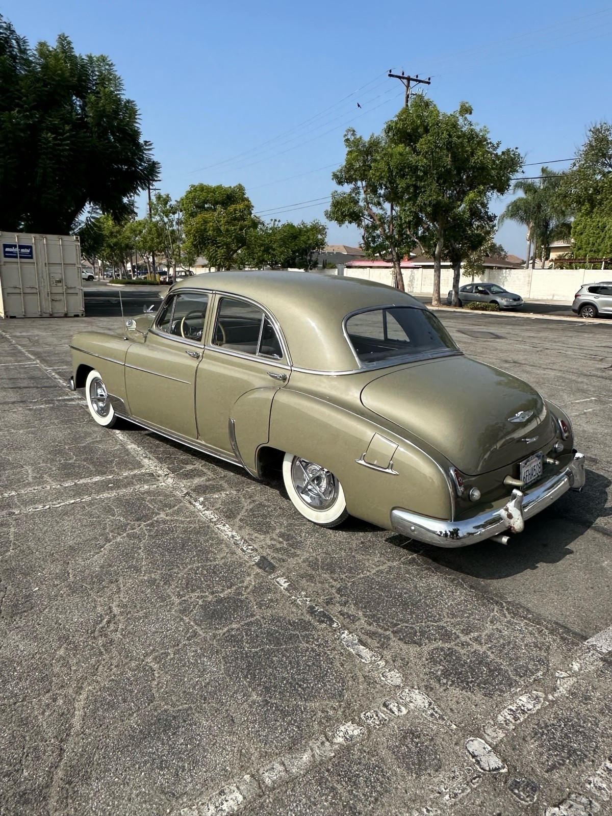 Chevrolet-Deluxe-1949-Sedan-8