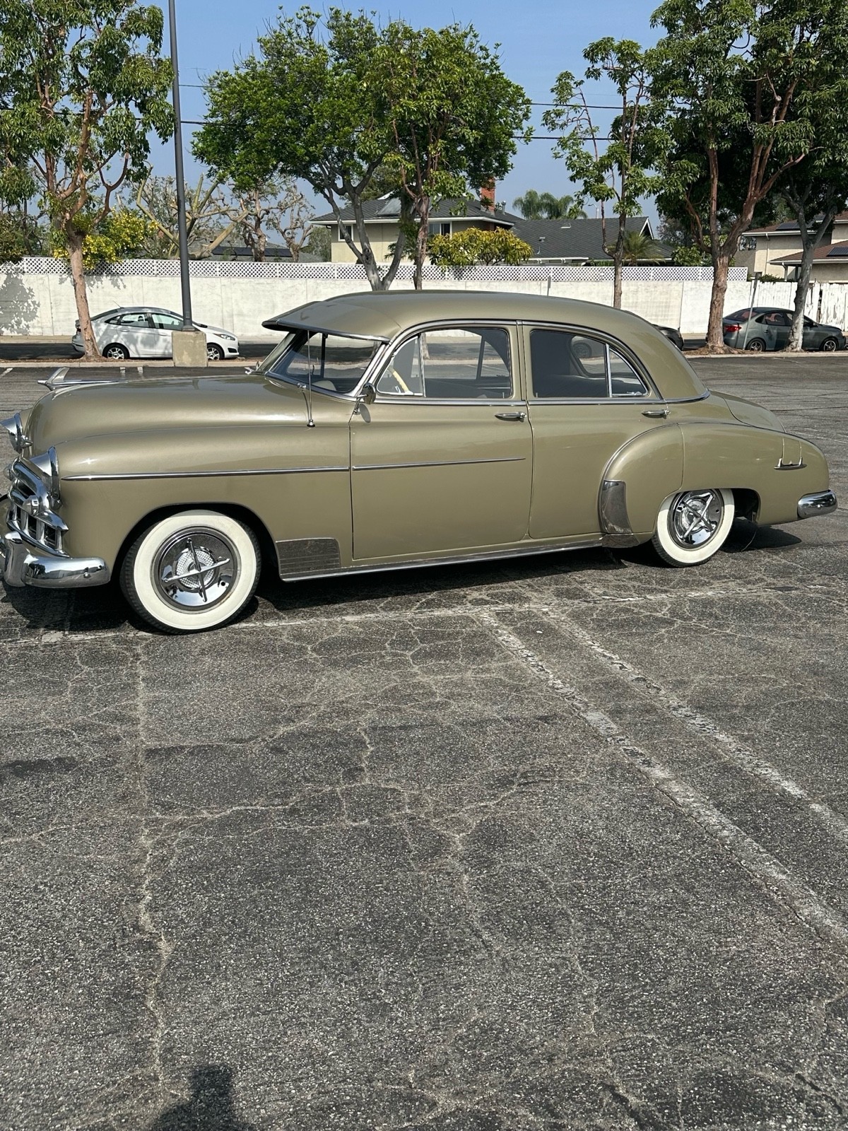 Chevrolet-Deluxe-1949-Sedan-9