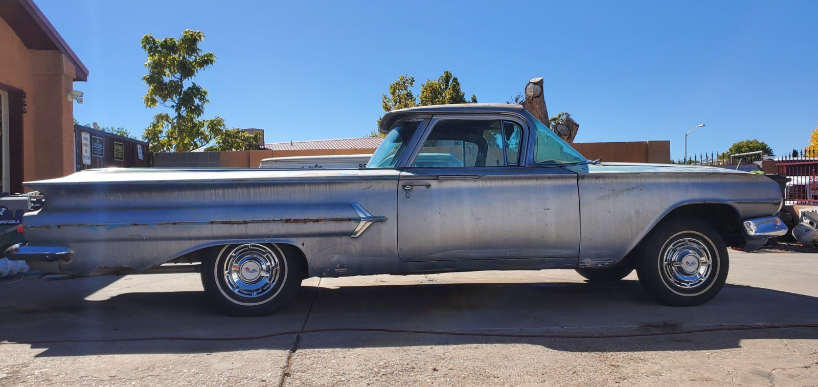 Chevrolet-El-Camino-1960-el-camino-9