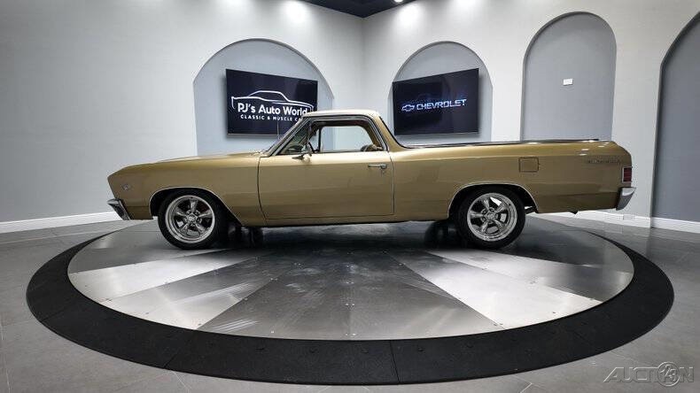 Chevrolet-El-Camino-1967-1