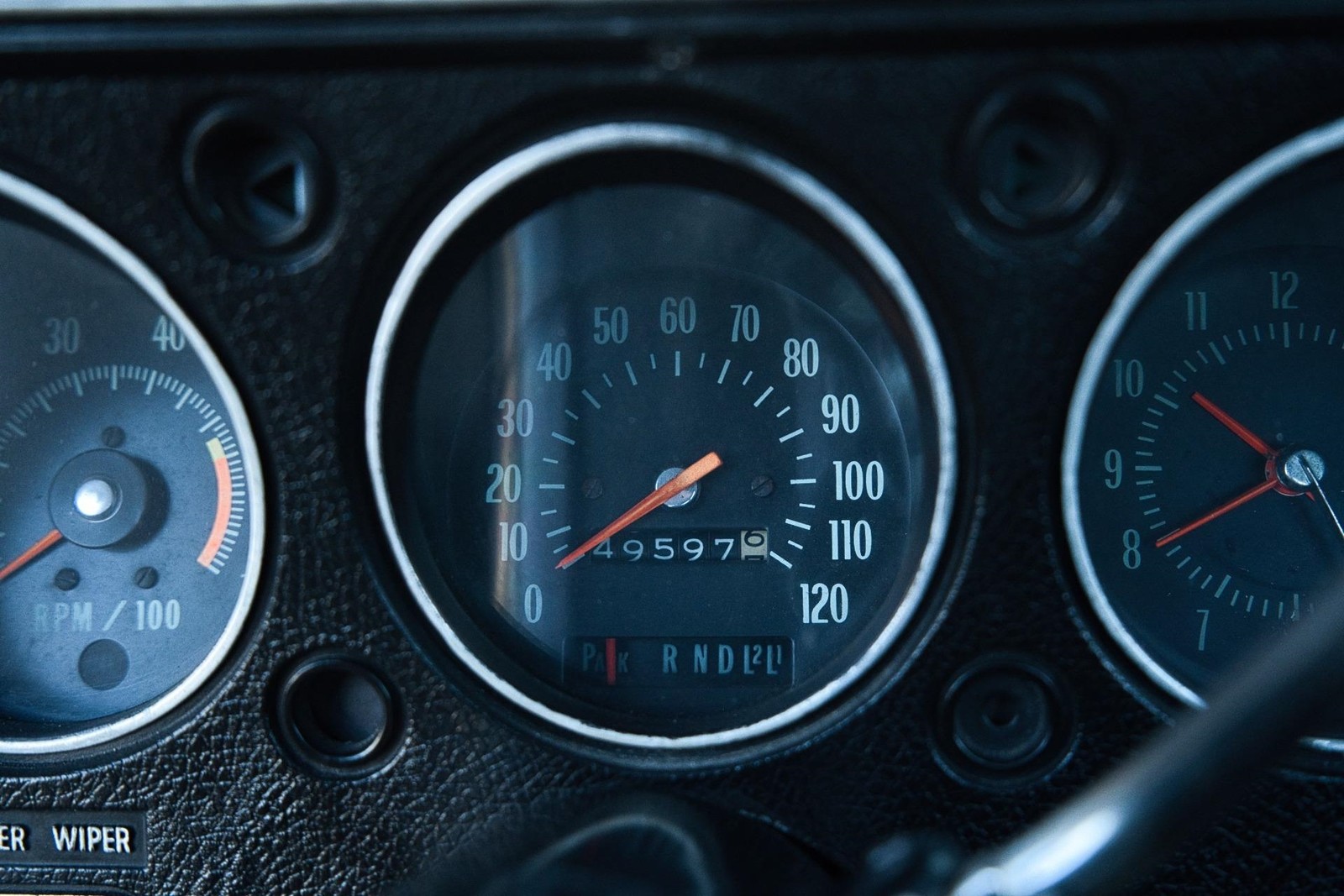 Chevrolet-El-Camino-1970-2-Door-32
