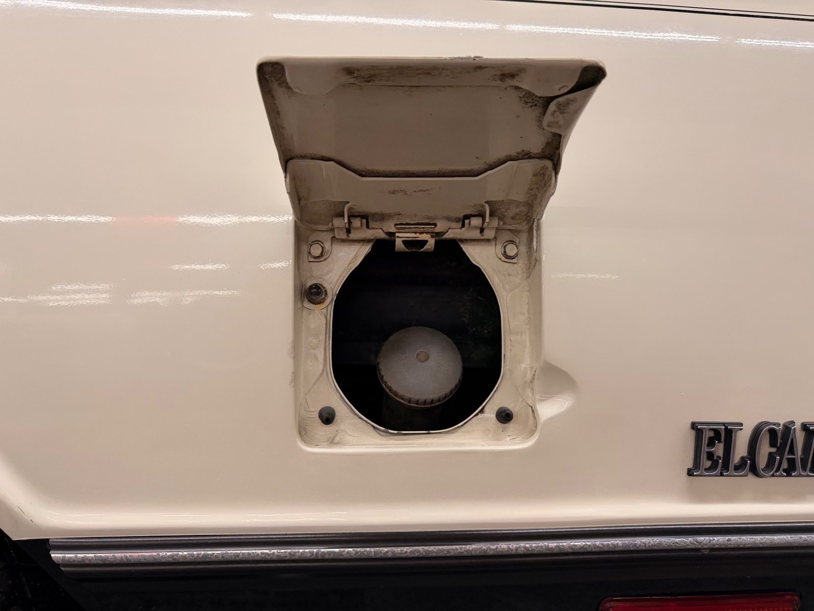 Chevrolet-El-Camino-1979-UNKNOWN-22