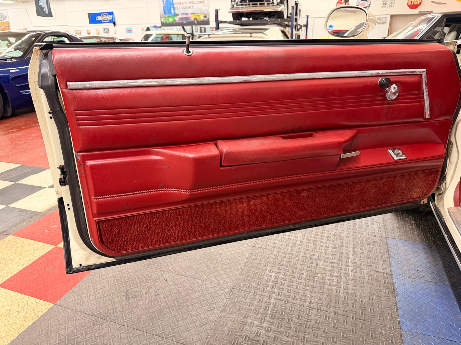 Chevrolet-El-Camino-1979-UNKNOWN-34