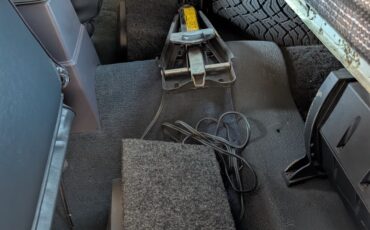 Chevrolet-El-Camino-1984-Standard-Cab-Pickup-15