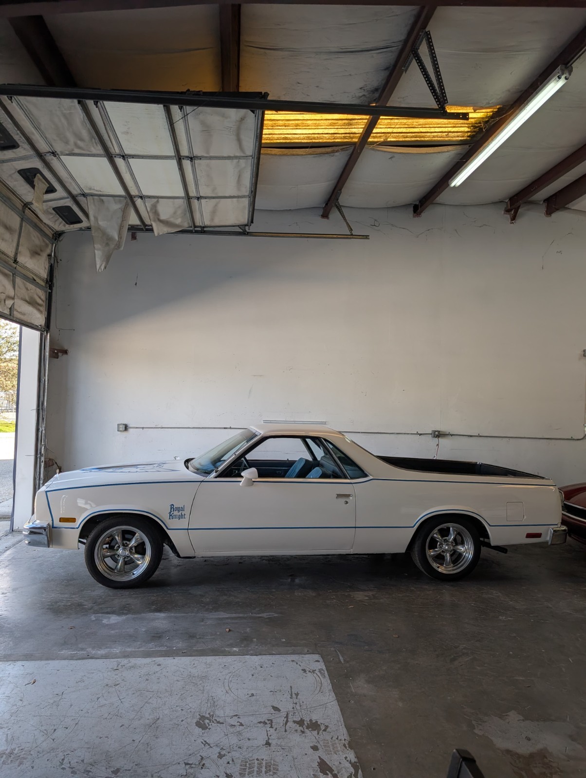 Chevrolet-El-Camino-1984-Standard-Cab-Pickup-2