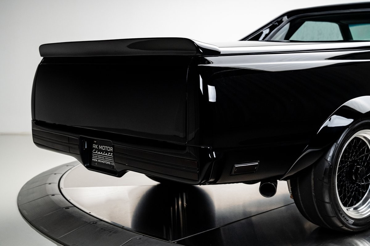 Chevrolet-El-Camino-1984-Standard-Cab-Pickup-4