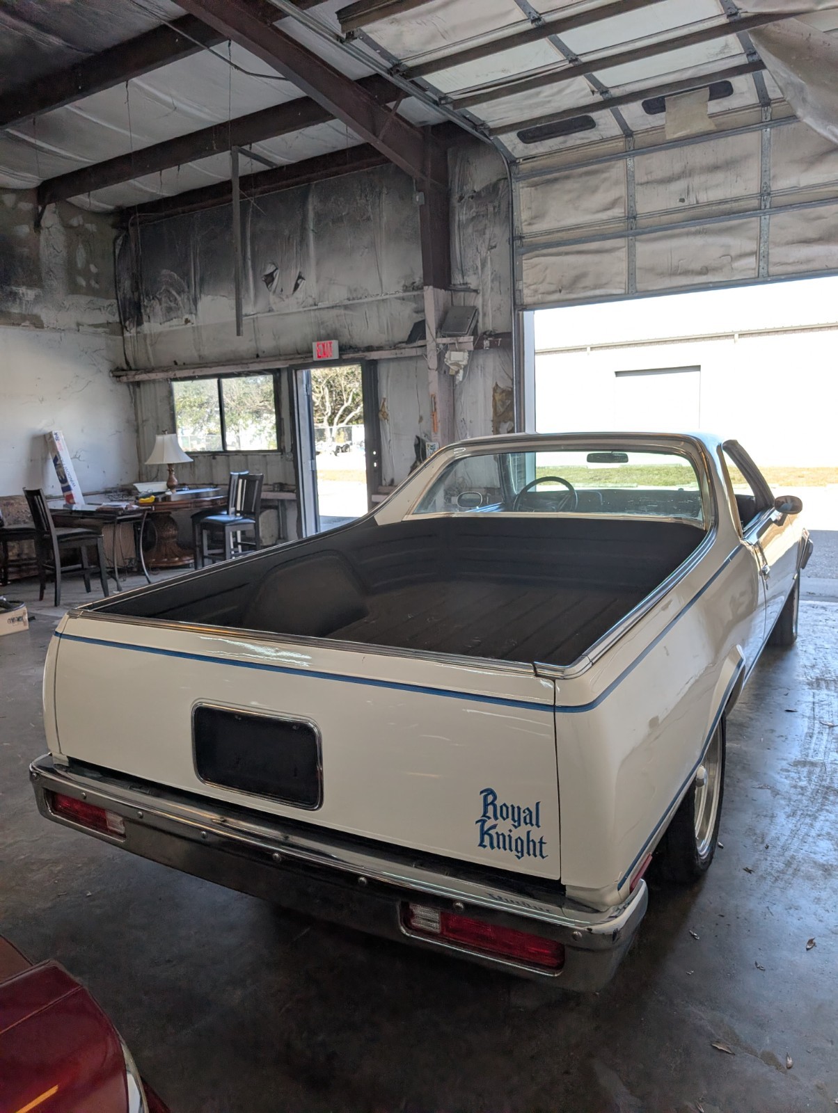 Chevrolet-El-Camino-1984-Standard-Cab-Pickup-7