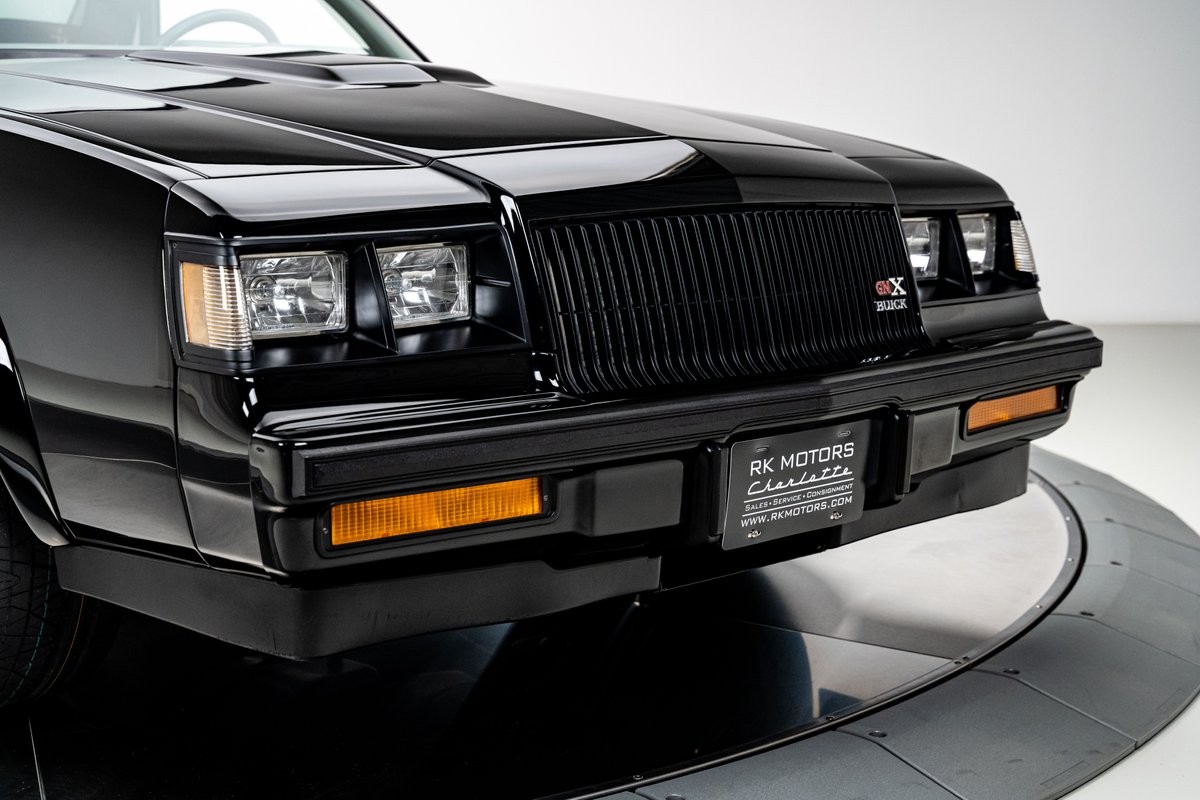 Chevrolet-El-Camino-1984-Standard-Cab-Pickup-9