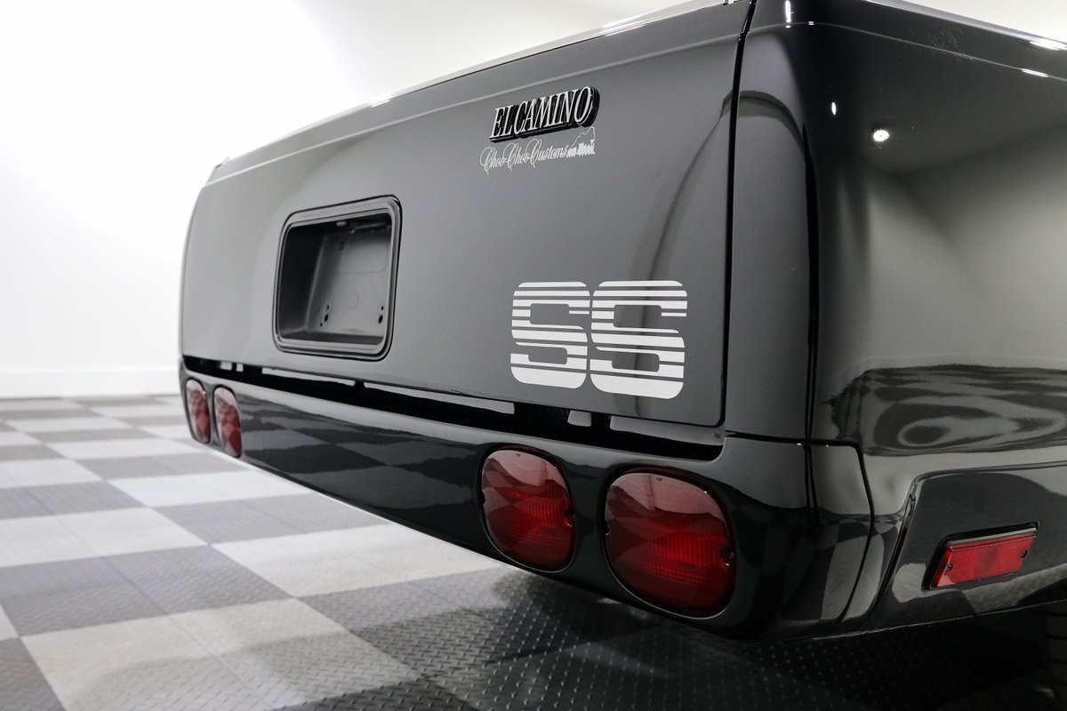 Chevrolet-El-Camino-1987-Other-10