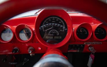 Chevrolet-El-Camino-Custom-1960-34