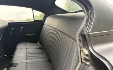 Chevrolet-FLEETLINE-DELUX-1949-10