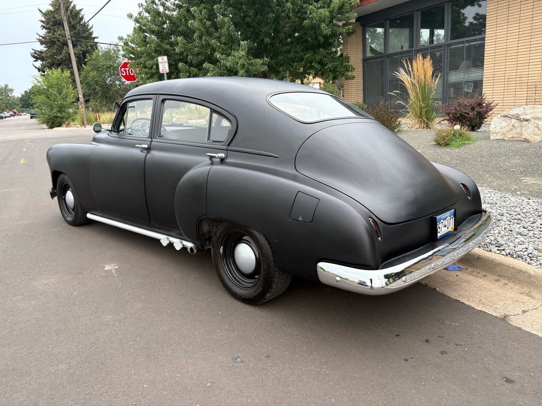 Chevrolet-FLEETLINE-DELUX-1949-18