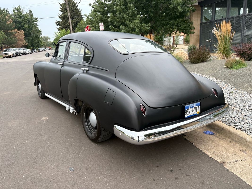 Chevrolet-FLEETLINE-DELUX-1949-3
