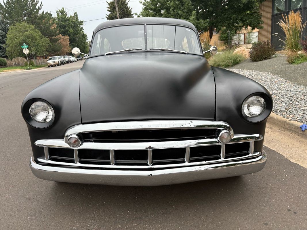 Chevrolet-FLEETLINE-DELUX-1949-33