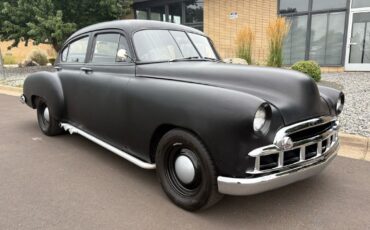Chevrolet-FLEETLINE-DELUX-1949-34