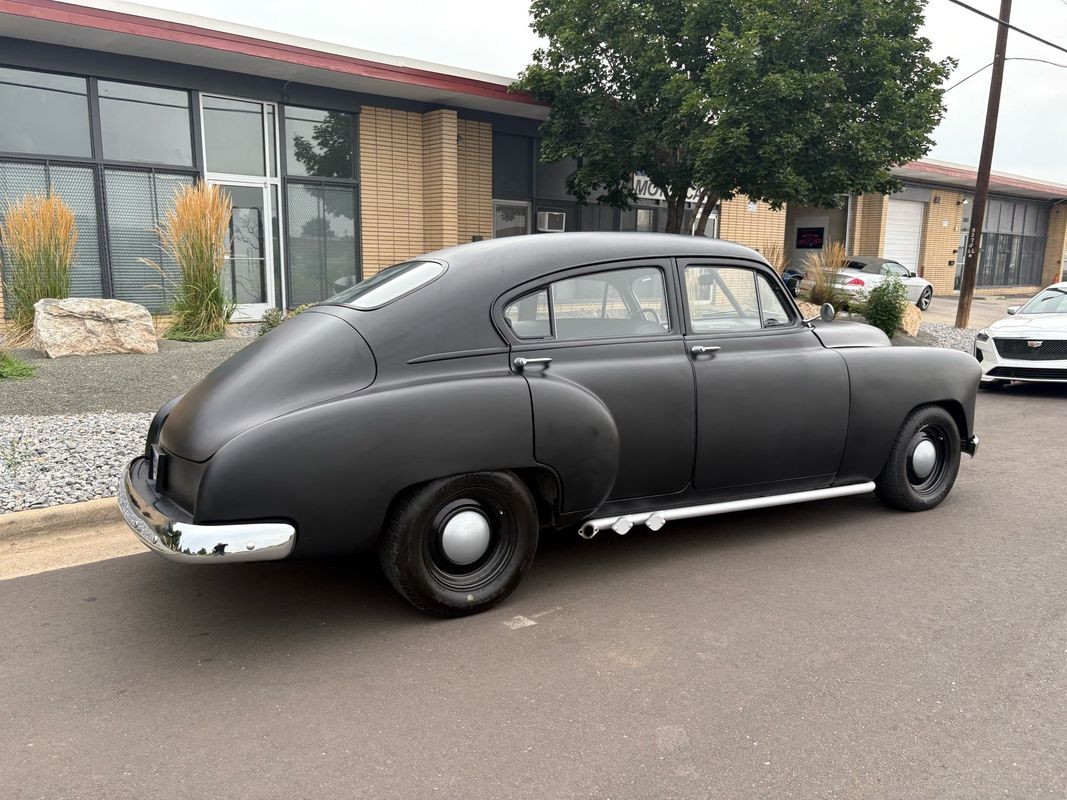 Chevrolet-FLEETLINE-DELUX-1949-37