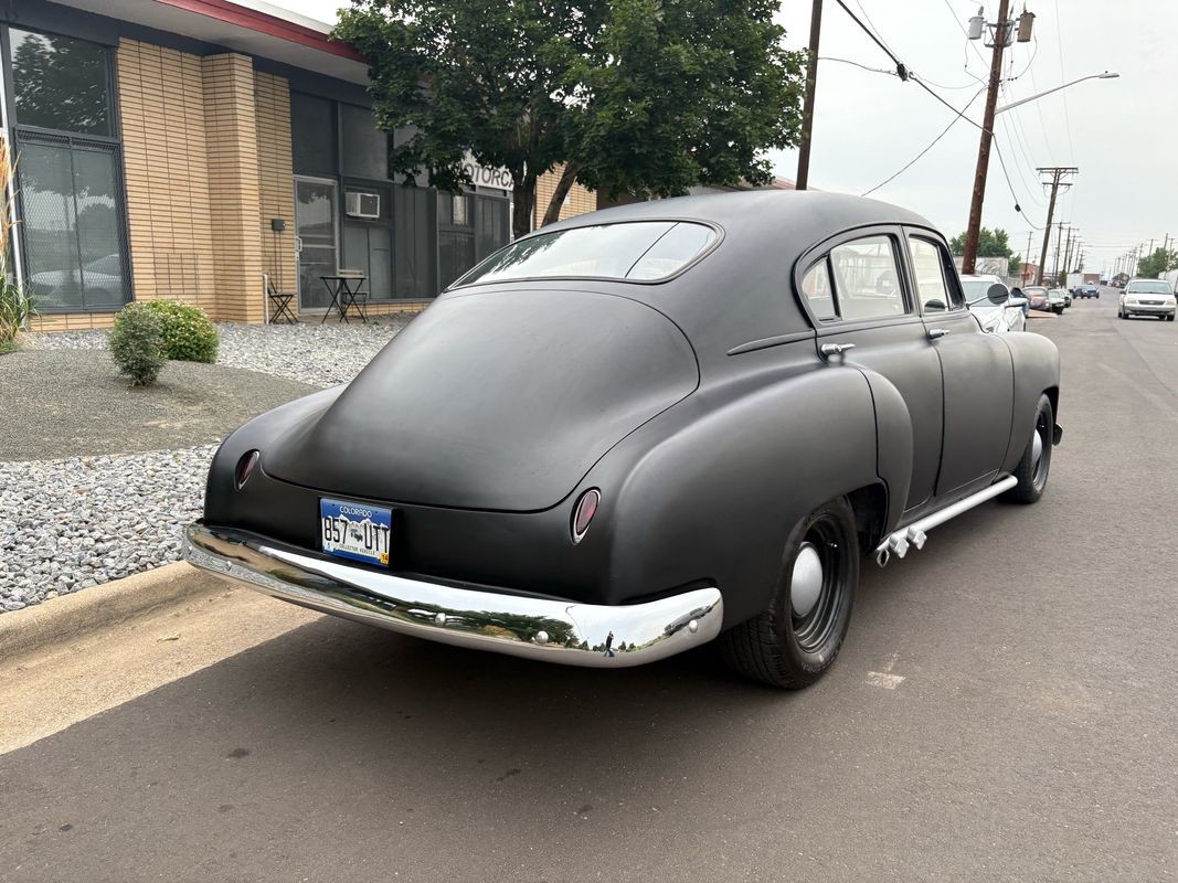 Chevrolet-FLEETLINE-DELUX-1949-39