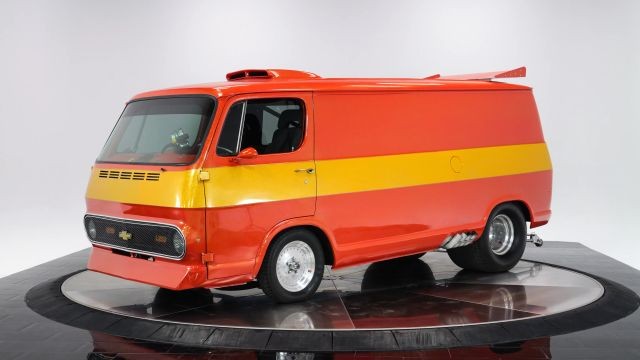 Chevrolet-G20-1968-1