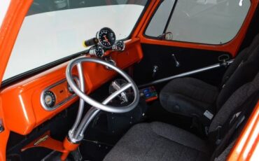 Chevrolet-G20-1968-15