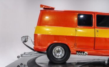 Chevrolet-G20-1968-26