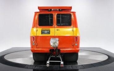 Chevrolet-G20-1968-4