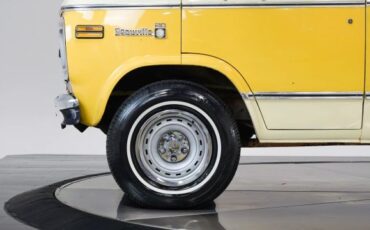 Chevrolet-G20-1977-13