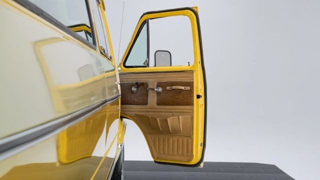 Chevrolet-G20-1977-15