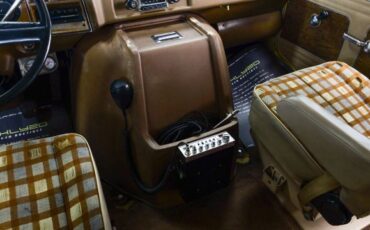 Chevrolet-G20-1977-25