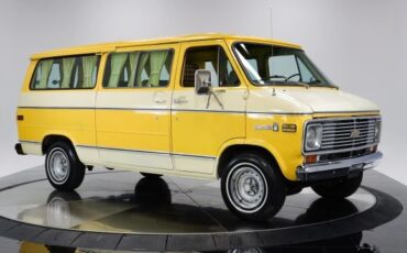 Chevrolet-G20-1977-9