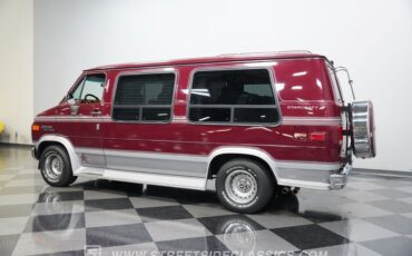 Chevrolet-G20-1990-Garnet-Red-Metallic-Med-Dark-Gray-13