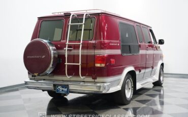 Chevrolet-G20-1990-Garnet-Red-Metallic-Med-Dark-Gray-17