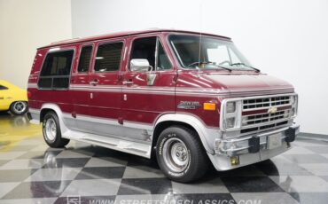 Chevrolet-G20-1990-Garnet-Red-Metallic-Med-Dark-Gray-20