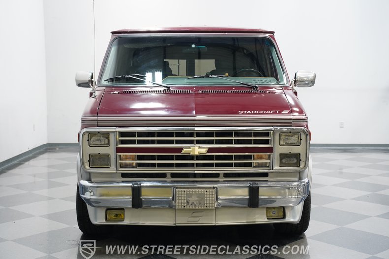 Chevrolet-G20-1990-Garnet-Red-Metallic-Med-Dark-Gray-21