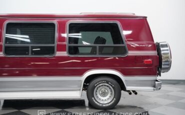 Chevrolet-G20-1990-Garnet-Red-Metallic-Med-Dark-Gray-26