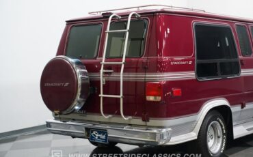 Chevrolet-G20-1990-Garnet-Red-Metallic-Med-Dark-Gray-28