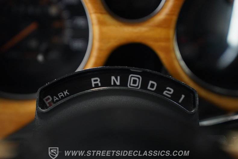 Chevrolet-G20-1990-Garnet-Red-Metallic-Med-Dark-Gray-41