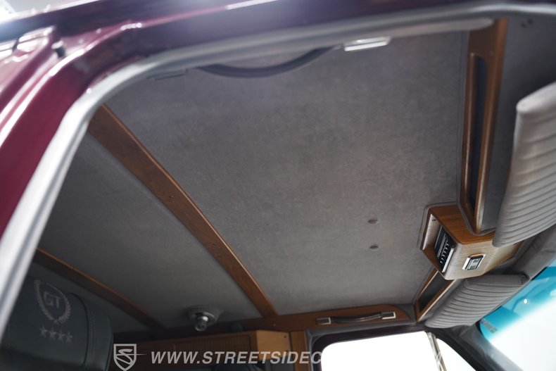 Chevrolet-G20-1990-Garnet-Red-Metallic-Med-Dark-Gray-46