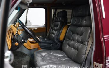 Chevrolet-G20-1990-Garnet-Red-Metallic-Med-Dark-Gray-47