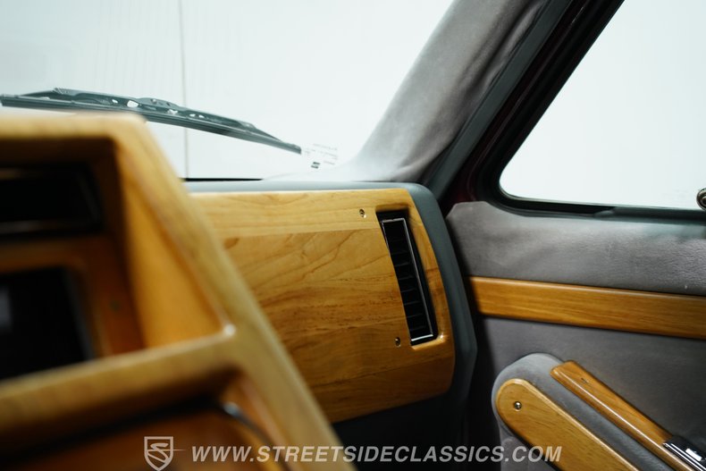 Chevrolet-G20-1990-Garnet-Red-Metallic-Med-Dark-Gray-48