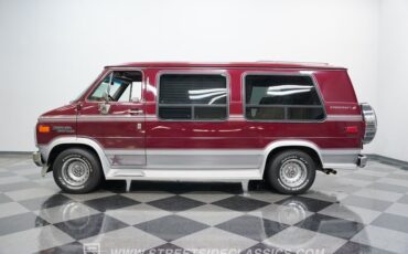 Chevrolet-G20-1990-Garnet-Red-Metallic-Med-Dark-Gray-6