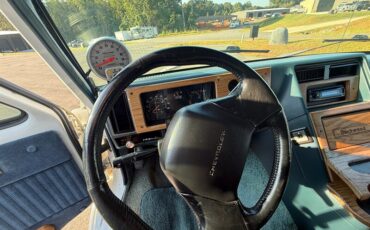 Chevrolet-G20-1992-Black-Black-14