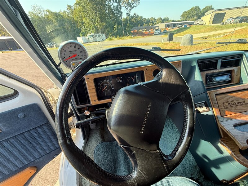 Chevrolet-G20-1992-Black-Black-14