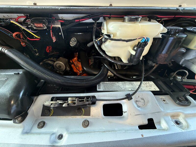 Chevrolet-G20-1992-Black-Black-19