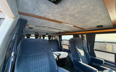 Chevrolet-G20-1992-Black-Black-32