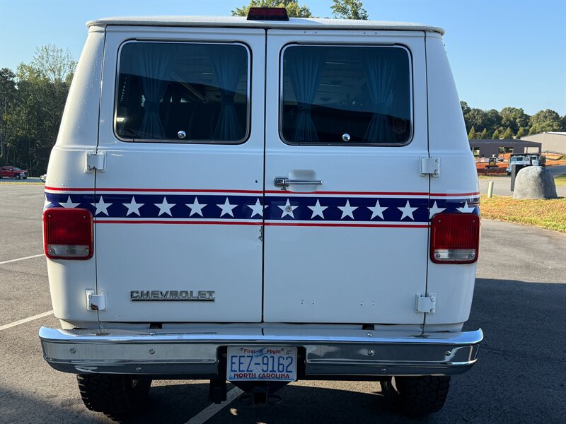 Chevrolet-G20-1992-Black-Black-9