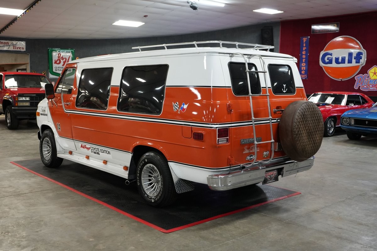 Chevrolet-G20-Good-Times-AJ-Foyt-Coyote-Edition-1978-Van-3