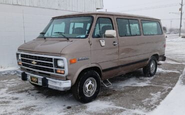 Chevrolet-G20-Van-1995-Van-20