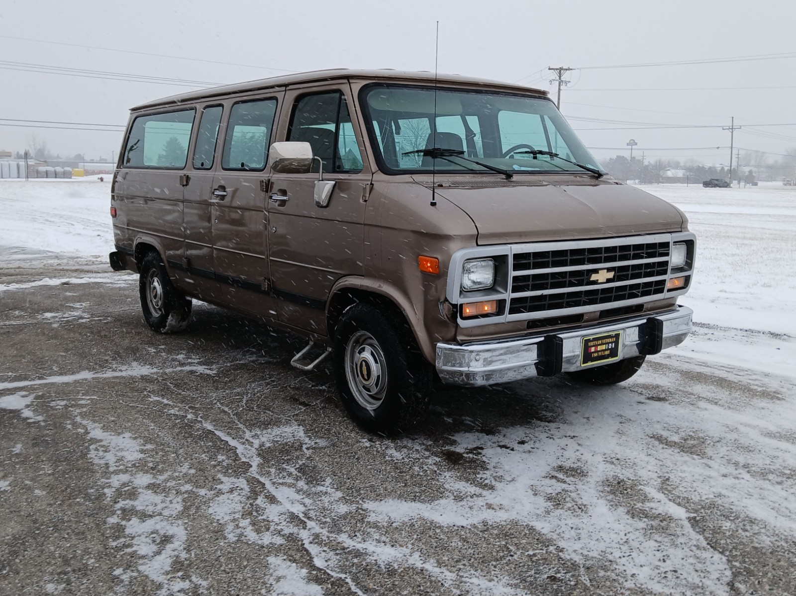 Chevrolet-G20-Van-1995-Van-22