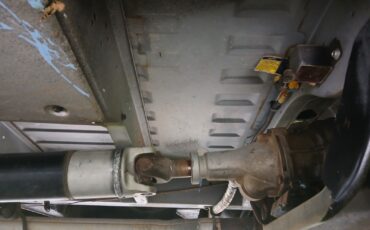 Chevrolet-G20-Van-1995-Van-9