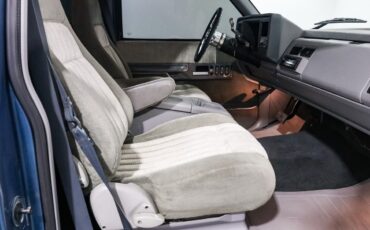 Chevrolet-Gmt-400-1990-Standard-Cab-Pickup-16